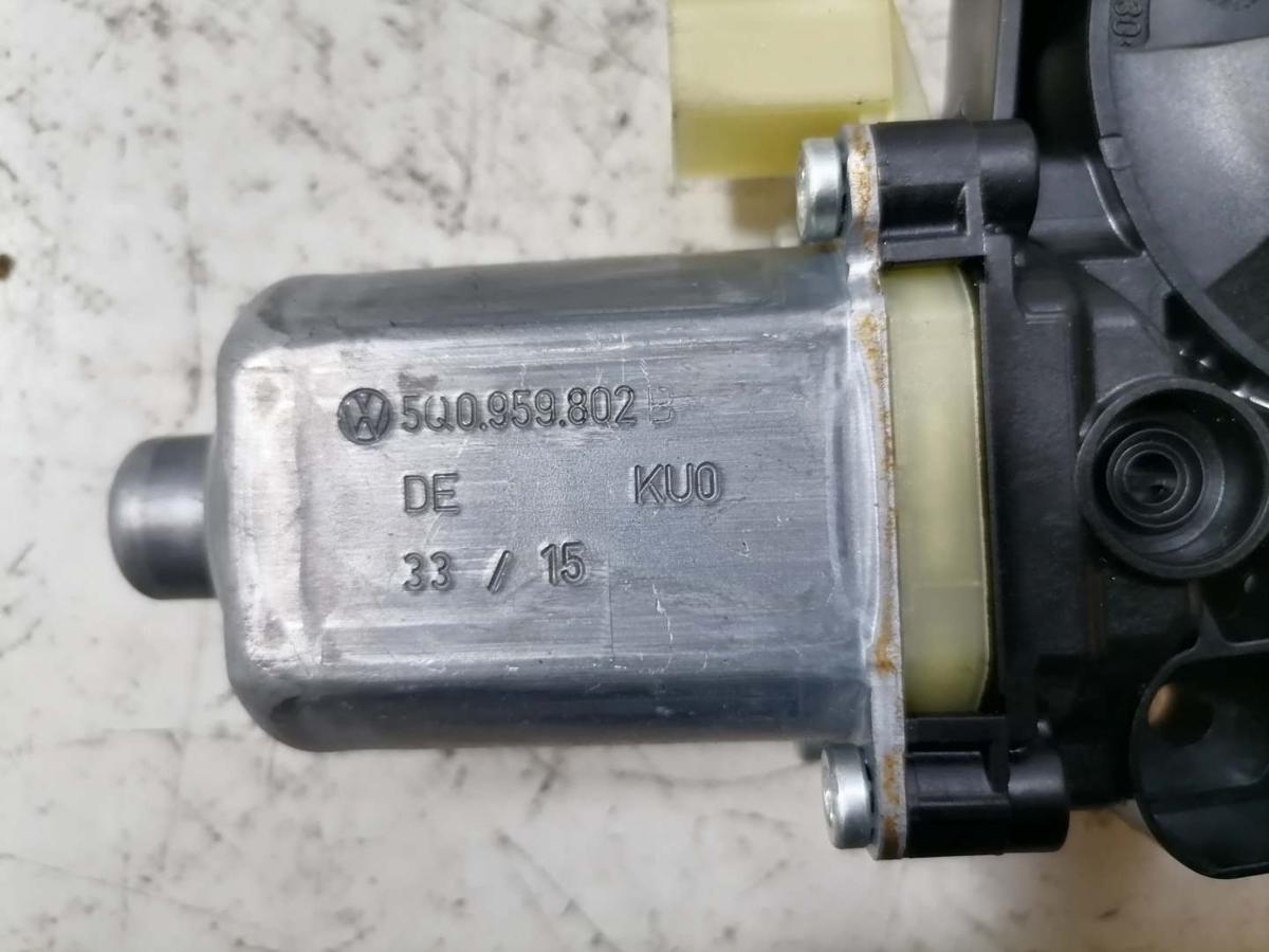 Seat Leon 5F original Fensterhebermotor vorn rechts Bj.2015